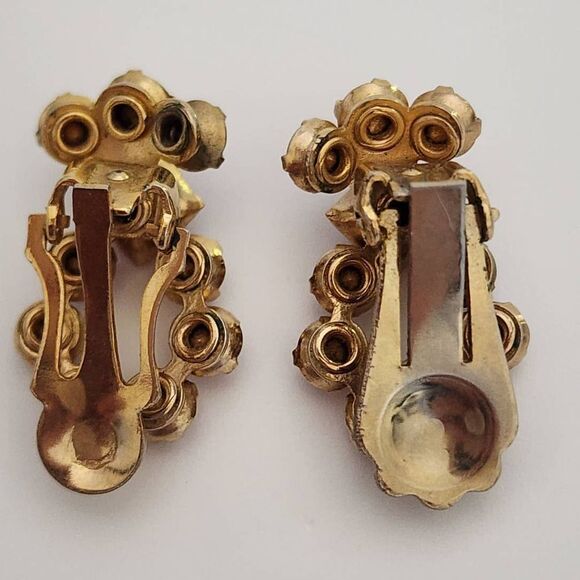 Vintage red rhinestone gold tone clip on‎ earrings round square tear drop - Picture 3 of 4